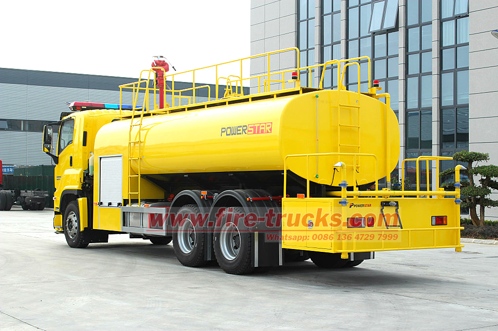 Dubai Isuzu giga 12,000L Yellow Fire Trucks