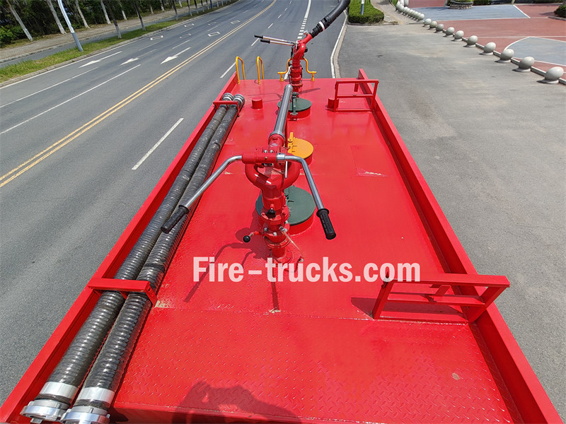 isuzu FVR wate foam fire fighting vehicle