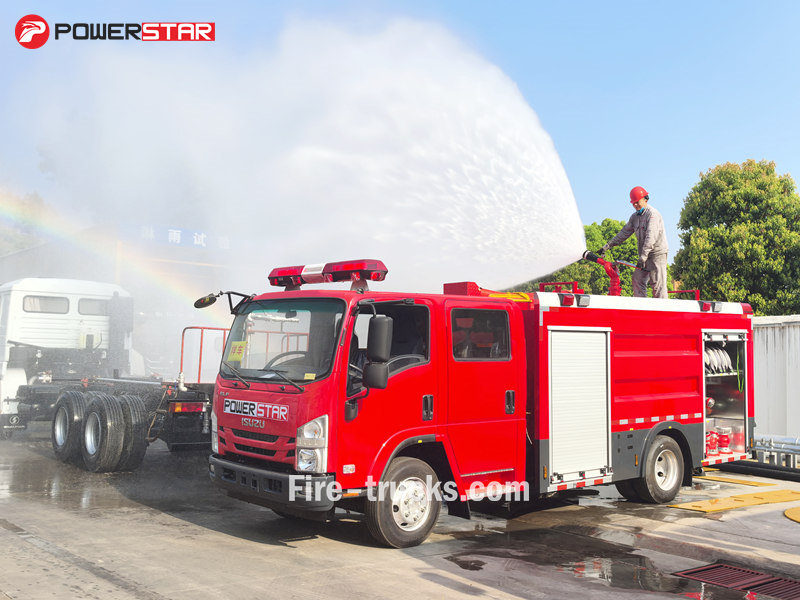 Isuzu 4x2 fire rescue truck